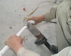 银海漏水维修电话